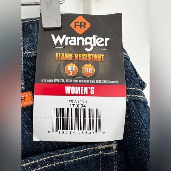 NWT Wrangler FR Women's Bootcut Rinse Wash Jeans
FRW10RN Flame Resistant - Picture 9 of 11